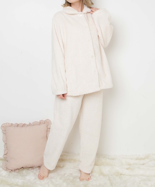 WEGO(ウィゴー)の「WEGO/fluffy room wear(ルームウェア/パジャマ・レディース・オフホワイト/グレー/ピンク/ベージュ・FREE)」の15枚目の写真