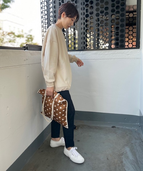 un dix cors（アンディコール）の「こなれ感あるシルエット 裏起毛裾ドロストプルオーバーカットソー（Tシャツ/カットソー・レディース・アイボリー/チャコールグレー・FREE）」の21枚目の写真