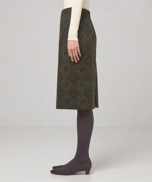 closet story（クローゼットストーリー）の「＜closet story＞プリント コーデュロイ タイトスカート -ウォッシャブル-（スカート・レディース・レッド/マスタード・FREE）」の6枚目の写真