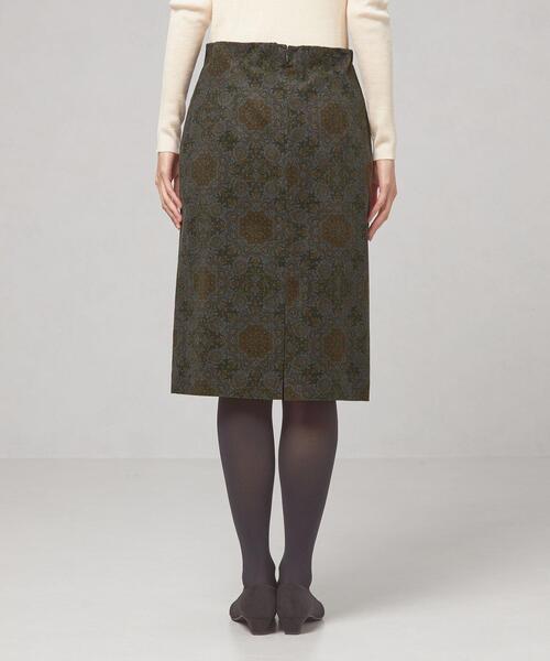 closet story（クローゼットストーリー）の「＜closet story＞プリント コーデュロイ タイトスカート -ウォッシャブル-（スカート・レディース・レッド/マスタード・FREE）」の10枚目の写真