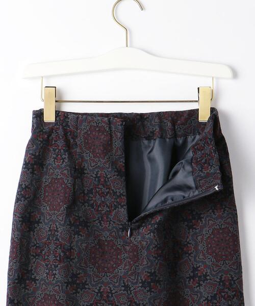 closet story（クローゼットストーリー）の「＜closet story＞プリント コーデュロイ タイトスカート -ウォッシャブル-（スカート・レディース・レッド/マスタード・FREE）」の18枚目の写真