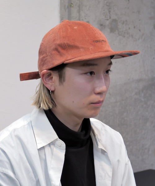 PENDLETON(ペンドルトン)の「コーディロイ6パネルキャップ(キャップ・メンズ・ダークブラウン/ブラウン/カーキ・FREE)」の13枚目の写真