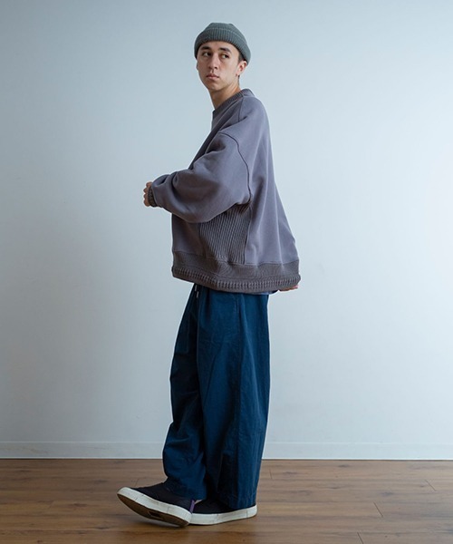 Universal Style Wear(ユニバーサルスタイルウェア)の「Universal Style Wear ヘビーウェイト ビッグ ドルマン クルーネック(スウェット・メンズ・カーキ/グレー/ブラック/ホワイト・LARGE/X-LARGE/MEDIUM)」の21枚目の写真