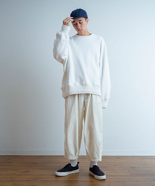 Universal Style Wear(ユニバーサルスタイルウェア)の「Universal Style Wear ヘビーウェイト ビッグ ドルマン クルーネック(スウェット・メンズ・カーキ/グレー/ブラック/ホワイト・LARGE/X-LARGE/MEDIUM)」の17枚目の写真
