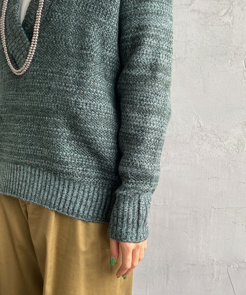 JF Ready Made（ジェイエフレディメイド）の「[Jf Ready Made/ジェイエフレディメイド] ネップヤーン 深Ｖネックニット（ニット/セーター・レディース・ダークグリーン/モカ/パープル・F）」の16枚目の写真