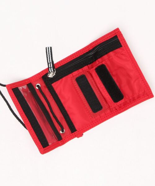 agnes b.(アニエスベー)の「GL11 E PORTEFEUILLE ロゴ刺繍 パスケース/財布(財布・キッズ・レッド・UNI)」の2枚目の写真