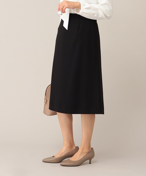 UNTITLED（アンタイトル）の「◆トリアセストレッチ フレアスカート【洗える・抗菌防臭】（スカート・レディース・ブラック/ダークネイビー/ベージュ/ネイビー系9・00/01/02/03/04/42/44/48）」の21枚目の写真