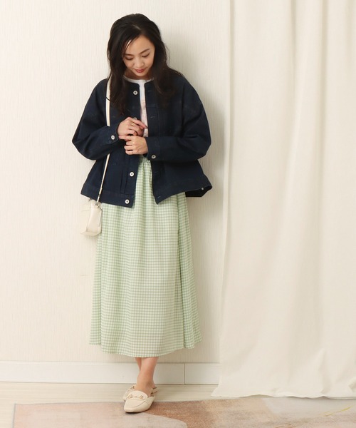 libelle more(リベル モア)の「ストレッチデニム バンドカラージャケット(デニムジャケット・レディース・サックスブルー/インディゴブルー/ブルー・M/L)」の12枚目の写真