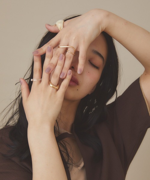 moi tytto（モイテュット）の「マルチリングセット（巾着セット）（リング・レディース・ベージュ/ブラウン・FREE）」の11枚目の写真