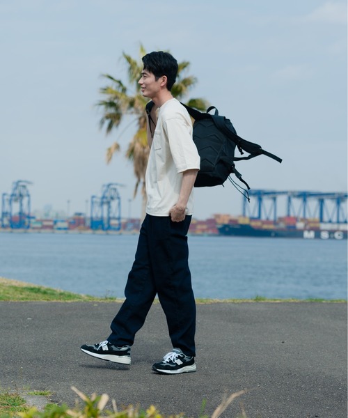 Blue Standard (ブルースタンダード)の「【BLUE STANDARD/ブルースタンダード】汗染みの目立ちにくいTシャツ ZEROSTAIN 配色ステッチビッグTシャツ(Tシャツ/カットソー・メンズ・アイボリー/ベージュ/サックスブルー/ピンク系その他/ブラック・LARGE/MEDIUM/X-LARGE)」の19枚目の写真