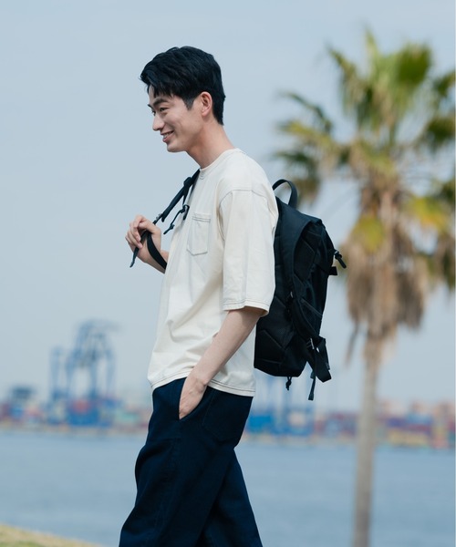 Blue Standard (ブルースタンダード)の「【BLUE STANDARD/ブルースタンダード】汗染みの目立ちにくいTシャツ ZEROSTAIN 配色ステッチビッグTシャツ(Tシャツ/カットソー・メンズ・アイボリー/ベージュ/サックスブルー/ピンク系その他/ブラック・LARGE/MEDIUM/X-LARGE)」の21枚目の写真