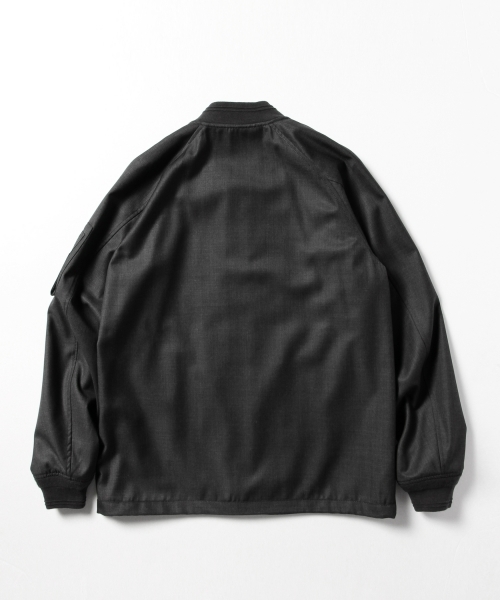 BEAMS（ビームス）の「BEAMS / MA-1 ジャケット（ミリタリージャケット・メンズ・チャコールグレー/ネイビー・SMALL/LARGE/MEDIUM）」の22枚目の写真