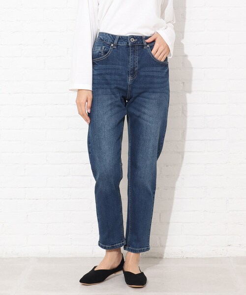 Cutie Blonde(キューティーブロンド)の「◆【S-LL】楽ストレッチ!ゆるテーパードデニム(デニムパンツ・レディース・ネイビー系5/ブルー系5・01/02/03/04)」の11枚目の写真