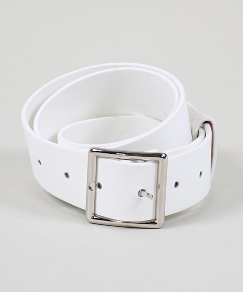 SPINNS（スピンズ）の「合皮スクエアバックルベルト（ベルト・レディース・ブラック/ホワイト/シルバー・ONESIZE）」の11枚目の写真