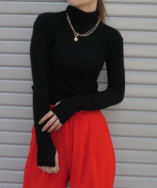 CORNERS（コーナーズ）の「指穴開きリブニットタートル（ニット/セーター・レディース・オレンジ/ブルー/ピンク/ブラック/ホワイト/グリーン/サックスブルー/スモークピンク・M）」の13枚目の写真