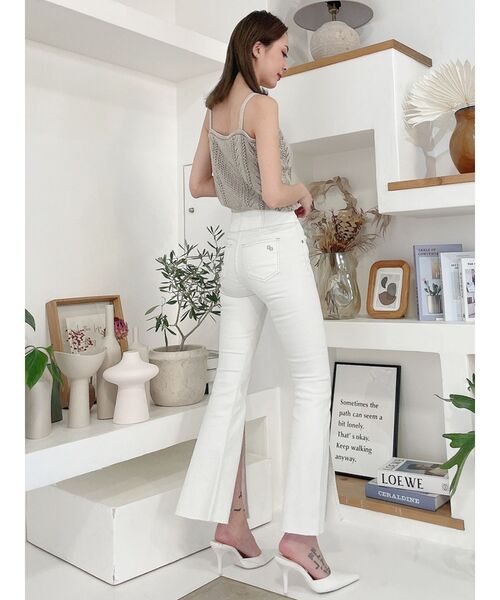 GYDA（ジェイダ）の「H/Wボタンスリットフレアカラーパンツ（スカート・レディース・オフホワイト/ブラック・SMALL/X-SMALL/MEDIUM）」の13枚目の写真