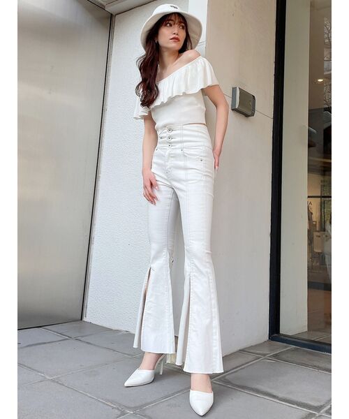 GYDA（ジェイダ）の「H/Wボタンスリットフレアカラーパンツ（スカート・レディース・オフホワイト/ブラック・SMALL/X-SMALL/MEDIUM）」の17枚目の写真