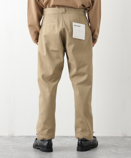 B.C STOCK(ベーセーストック)の「TWILL BALLOON PANTS(チノパンツ・メンズ・ベージュ/ネイビー/グレー/カーキ・SMALL/MEDIUM/LARGE)」の8枚目の写真