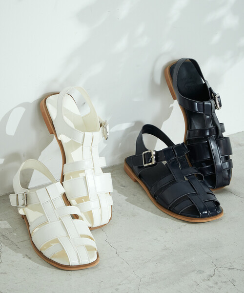 ONIGIRI（オニギリ）の「【店舗限定】　グルカサンダル（サンダル・レディース・ホワイト/ネイビー・24.5cm/23.5cm）」の10枚目の写真