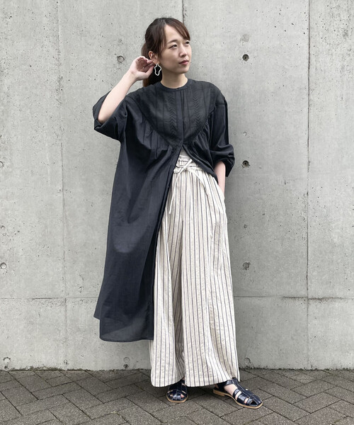 ONIGIRI（オニギリ）の「【店舗限定】　グルカサンダル（サンダル・レディース・ホワイト/ネイビー・24.5cm/23.5cm）」の14枚目の写真