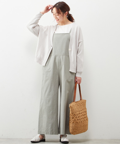 コットンリネンのナチュラルな素材感が魅力 大人のセミワイドサロペット Claire メルローズ 福田麻琴さんコーデ22mar サロペット オーバーオール 福田麻琴さんコーデ22mar Melrose クレール のファッション Claire Claire メルローズ 格安sale