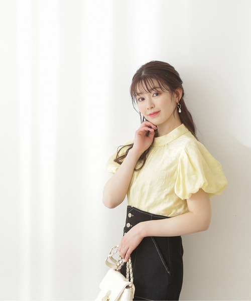 PROPORTION BODY DRESSING(プロポーションボディドレッシング)の「【美人百花5月号掲載 宇垣美里さん着用商品】バルーンスリーブフラワーBL / 1212110411(シャツ/ブラウス・レディース・ネイビー/イエロー/ピンク系その他・SMALL/MEDIUM)」の1枚目の写真