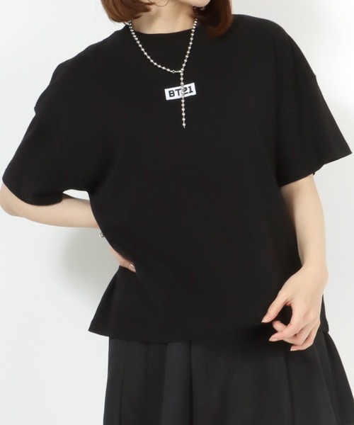 BT21(ビーティーイシビル)の「BT21 ボックスロゴ刺繍・キャラクター刺繍ワイドシルエットTシャツ(Tシャツ/カットソー・レディース・ホワイト/ブラック/ホワイト系その他/ブラック系その他・M)」の14枚目の写真