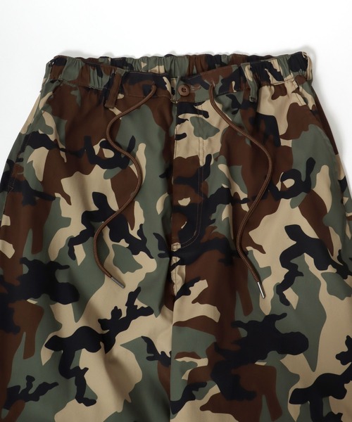 Salong hameu(サロン ハミュー)の「総柄パラシュートパンツ メンズ レディース/スノーパンツ/ワイドシルエット オーバーパンツ/カモフラ・迷彩柄/ペイズリー・バンダナ柄(その他パンツ・メンズ・ブラック系その他/ブラウン系その他/グリーン系その他/ホワイト系その他/レッド系その他・M/L)」の14枚目の写真