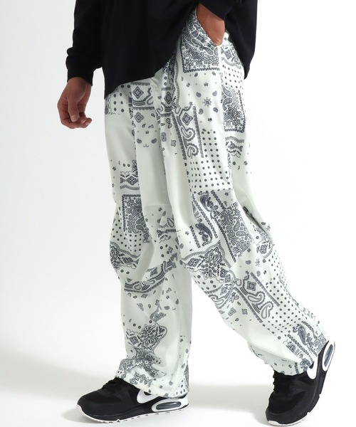 Salong hameu(サロン ハミュー)の「総柄パラシュートパンツ メンズ レディース/スノーパンツ/ワイドシルエット オーバーパンツ/カモフラ・迷彩柄/ペイズリー・バンダナ柄(その他パンツ・メンズ・ブラック系その他/ブラウン系その他/グリーン系その他/ホワイト系その他/レッド系その他・M/L)」の6枚目の写真