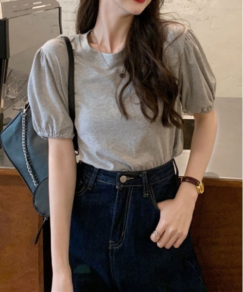 ibeul_（イベール）の「コットンタッチ パフスリーブTシャツ（Tシャツ/カットソー・レディース・ブラック/グレー/ホワイト・FREE）」の2枚目の写真