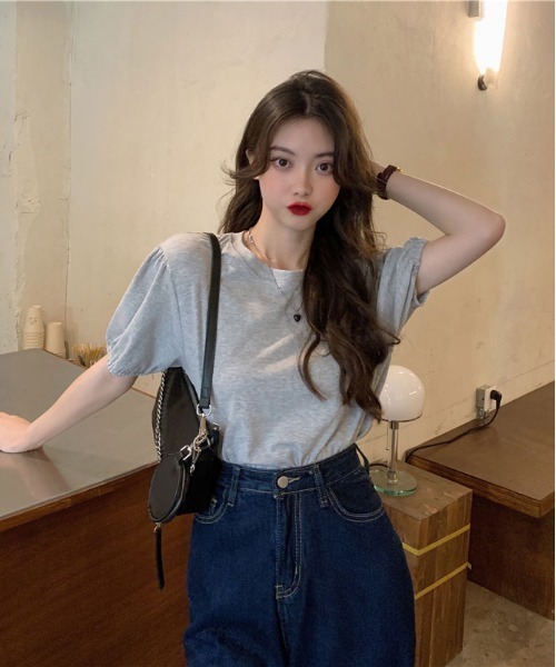 ibeul_（イベール）の「コットンタッチ パフスリーブTシャツ（Tシャツ/カットソー・レディース・ブラック/グレー/ホワイト・FREE）」の22枚目の写真