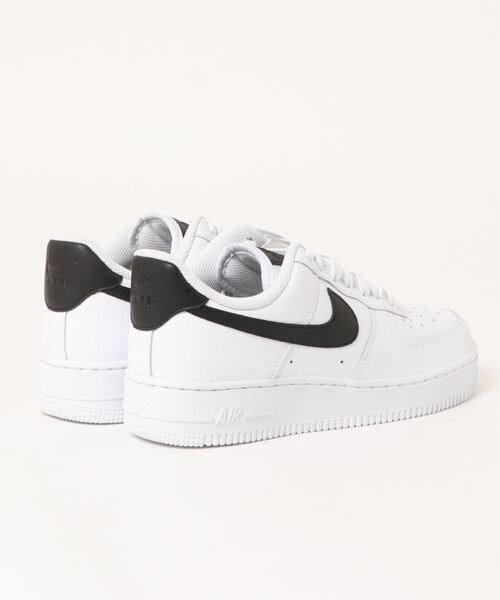 NIKE(ナイキ)の「NIKE WMNS AIR FORCE 1 07 315115-152(スニーカー・レディース・ホワイト・25㎝)」の3枚目の写真