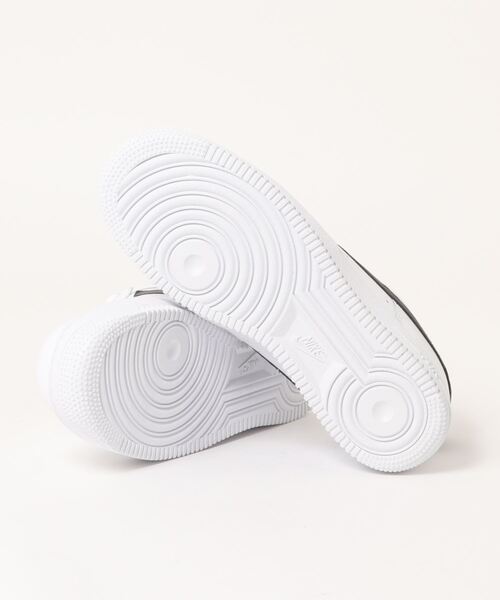NIKE(ナイキ)の「NIKE WMNS AIR FORCE 1 07 315115-152(スニーカー・レディース・ホワイト・25㎝)」の7枚目の写真