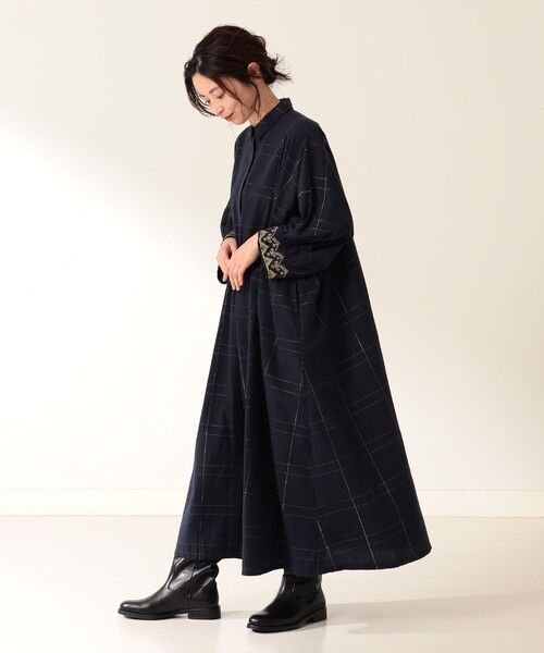 NE QUITTEZ PAS!(ヌキテパ)の「ne Quittez pas / ヌキテパ チェック エンブロイダリー シャツワンピース(ワンピース・レディース・ネイビー・ONE SIZE)」の12枚目の写真