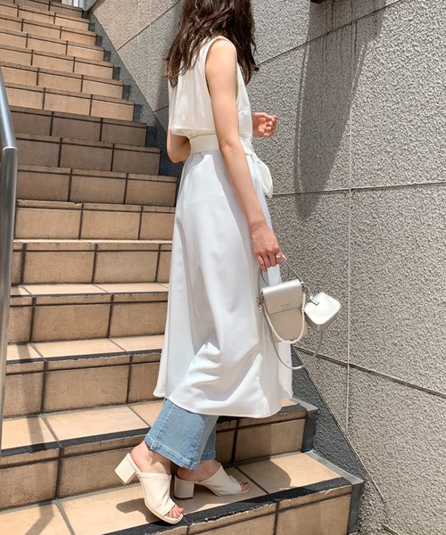 OLIVE des OLIVE（オリーブデオリーブ）の「トレンチジレワンピース（ワンピース・レディース・ネイビー/オフホワイト・FREE）」の4枚目の写真