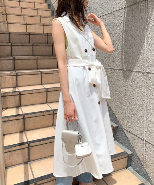 OLIVE des OLIVE（オリーブデオリーブ）の「トレンチジレワンピース（ワンピース・レディース・ネイビー/オフホワイト・FREE）」の7枚目の写真