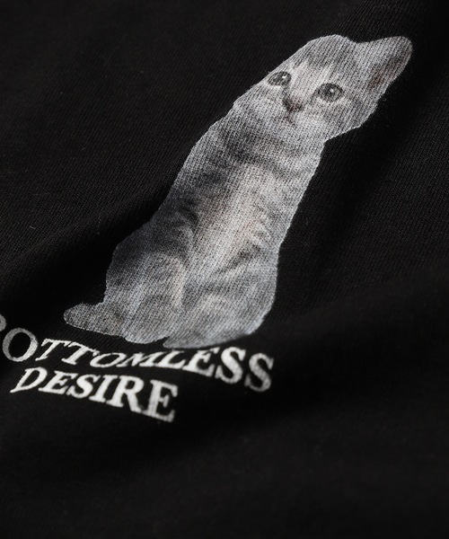 .efiLevol(エフィレボル)の「BOTTOMLESS DESIRE Cat Tee(Tシャツ/カットソー・メンズ・ホワイト/ブラック・1/2/3)」の9枚目の写真