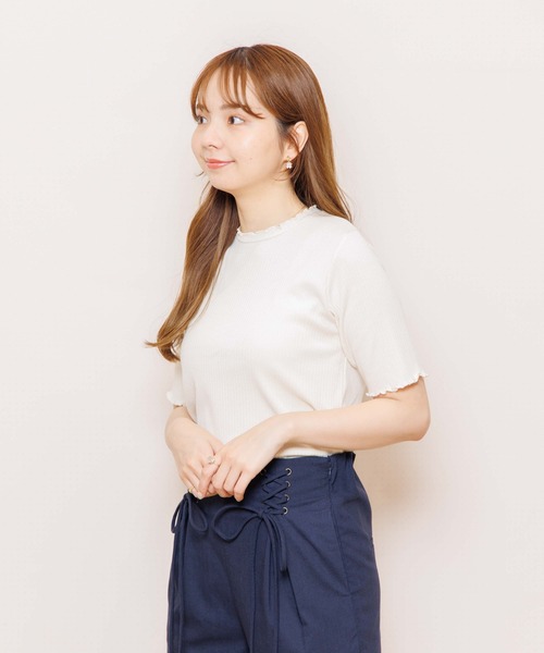 flower(フラワー)の「シンプルメロウトップス(Tシャツ/カットソー・レディース・ブラウン/アイボリー/ベージュ・FREE)」の10枚目の写真