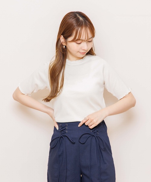 flower(フラワー)の「シンプルメロウトップス(Tシャツ/カットソー・レディース・ブラウン/アイボリー/ベージュ・FREE)」の7枚目の写真