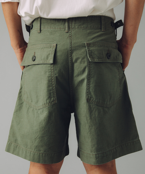 JOURNAL STANDARD（ジャーナルスタンダード）の「【VSシリーズ】ベイカー バルーン ショートパンツ（カーゴパンツ・メンズ・カーキ・MEDIUM/LARGE）」の13枚目の写真