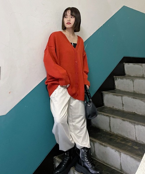 PAGEBOY（ページボーイ）の「レザー加工カーゴパンツ（カーゴパンツ・レディース・ブラック/オフホワイト/ブルー系その他・FREE）」の15枚目の写真