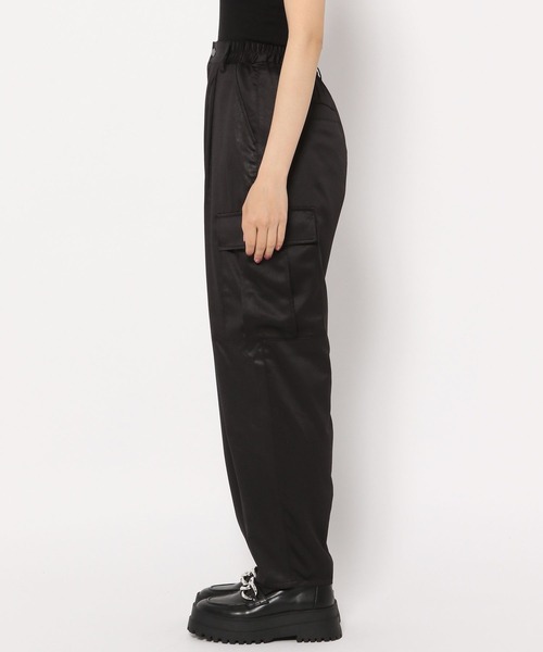 PAGEBOY（ページボーイ）の「レザー加工カーゴパンツ（カーゴパンツ・レディース・ブラック/オフホワイト/ブルー系その他・FREE）」の11枚目の写真