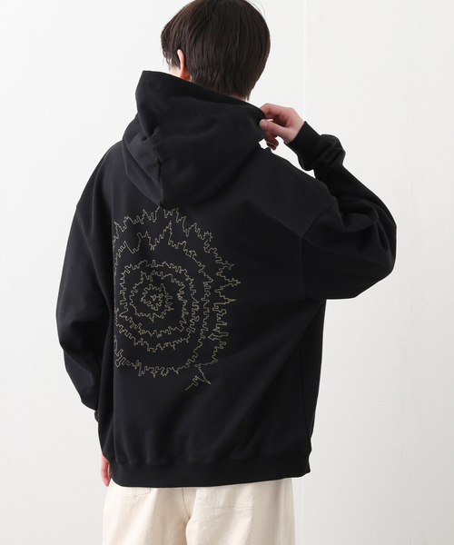 FIRST DOWN(ファーストダウン)の「【FIRST DOWN / ファーストダウン】 HOODED SWEAT BY E-WAX STUDIO(パーカー・メンズ・チャコールグレー/ブラック・LARGE/MEDIUM)」の1枚目の写真