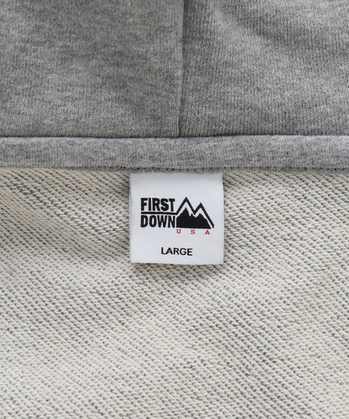 FIRST DOWN(ファーストダウン)の「【FIRST DOWN / ファーストダウン】 HOODED SWEAT BY E-WAX STUDIO(パーカー・メンズ・チャコールグレー/ブラック・LARGE/MEDIUM)」の18枚目の写真