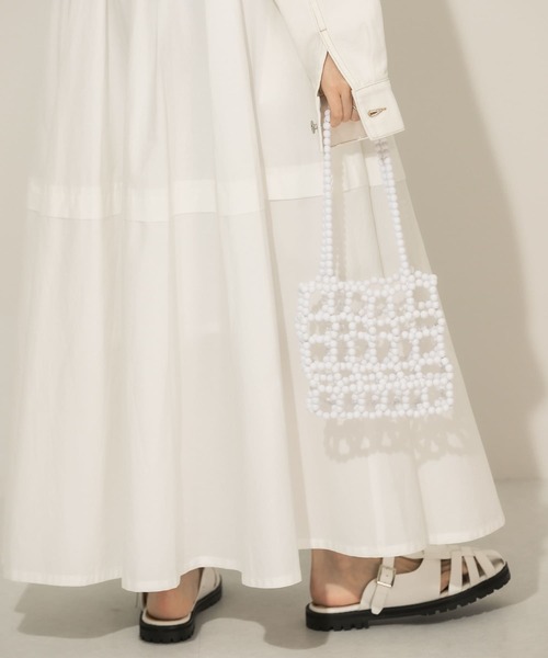 KBF（ケイビーエフ）の「スクエアビーズBAG（ハンドバッグ・レディース・パープル/ホワイト・ONE）」の4枚目の写真