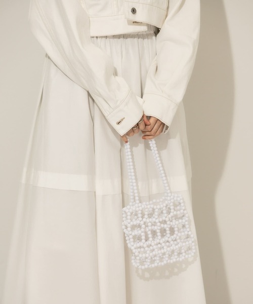 KBF（ケイビーエフ）の「スクエアビーズBAG（ハンドバッグ・レディース・パープル/ホワイト・ONE）」の5枚目の写真