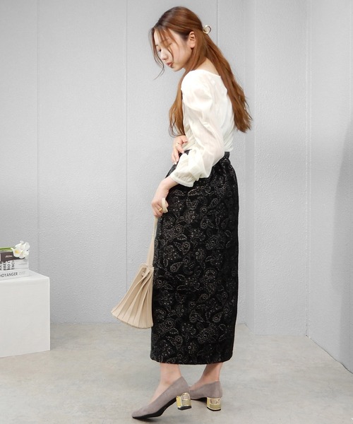 alala(アララ)の「ブロックヒールポインテッド(パンプス・レディース・ブラック/パープル/オレンジ/グレイッシュベージュ/グリーン/アイボリー系1/ブラック系1・S/M/L/LL)」の11枚目の写真