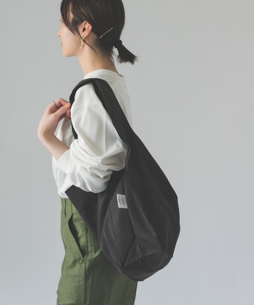 URBAN RESEARCH DOORS（アーバンリサーチドアーズ）の「DOORS LIVING PRODUCTS　ショッパーバッグ（エコバッグ/サブバッグ・レディース・ブラック/モカ・-）」の21枚目の写真