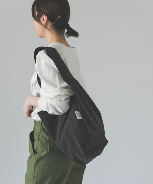 URBAN RESEARCH DOORS（アーバンリサーチドアーズ）の「DOORS LIVING PRODUCTS　ショッパーバッグ（エコバッグ/サブバッグ・レディース・ブラック/モカ・-）」の11枚目の写真