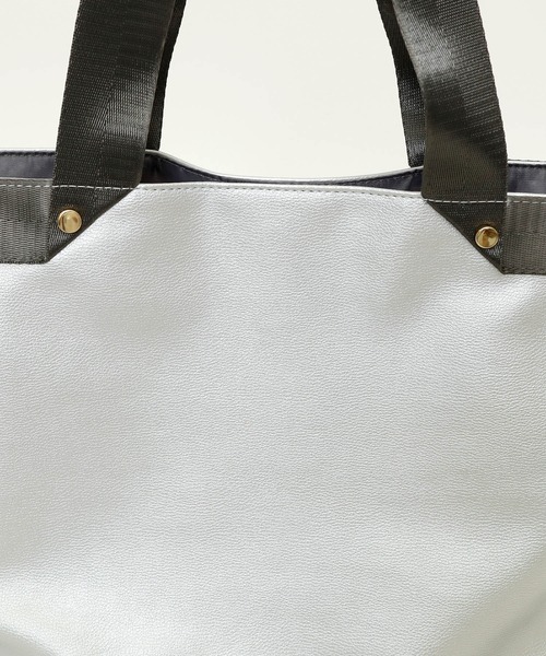 COOCO（クーコ）の「テープハンドルフェイクレザートートバッグ／Ａ４対応（トートバッグ・レディース・ブラック/サックスブルー/ピンク/シルバー/アイボリー/グレー系その他/ブラック×ブラック・9）」の11枚目の写真